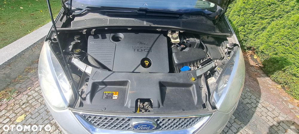 Ford Galaxy 1.8 TDCi Ambiente - 21