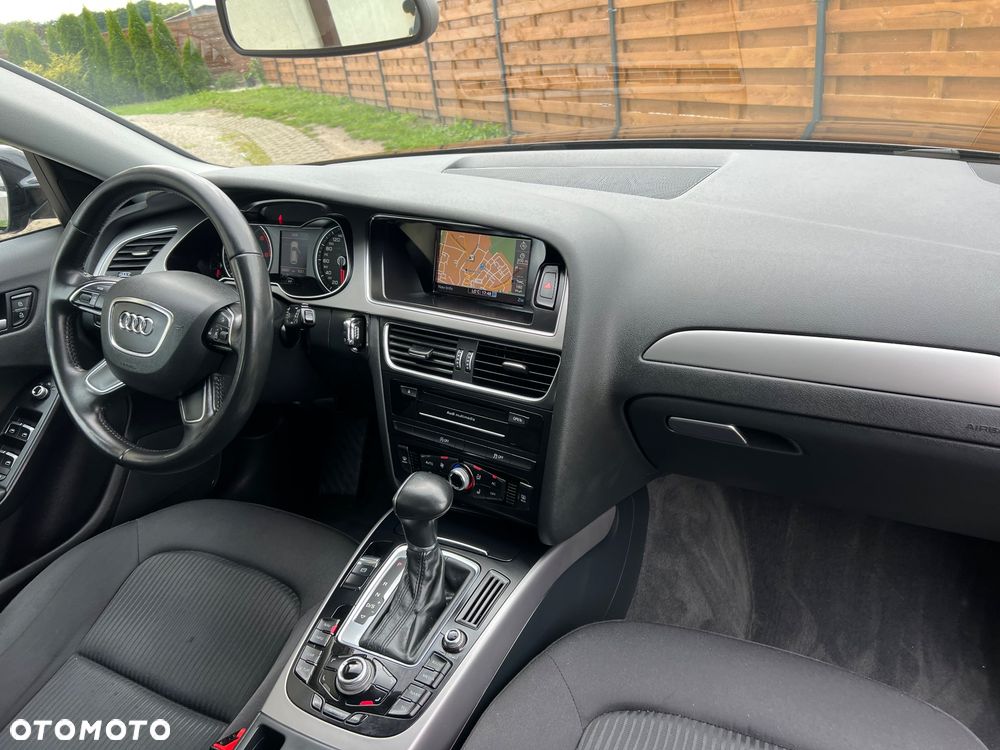 Audi A4 Avant - 14