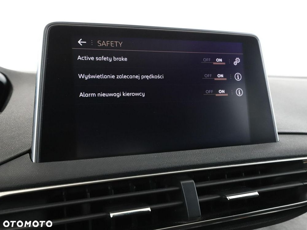 Peugeot 5008 2.0 BlueHDI GT S&S EAT8 - 26