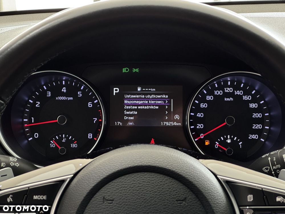 Kia Ceed 1.5 T-GDI M DCT - 16