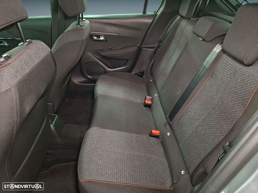 Peugeot 208 1.2 Hybrid Style e-DCS6 - 12