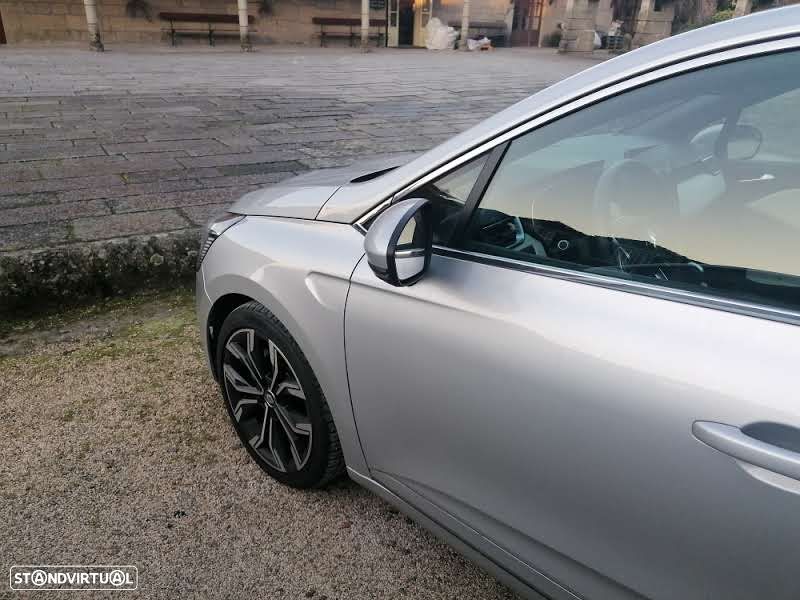 Renault Clio 1.6 E-Tech Full Hybrid Techno - 7