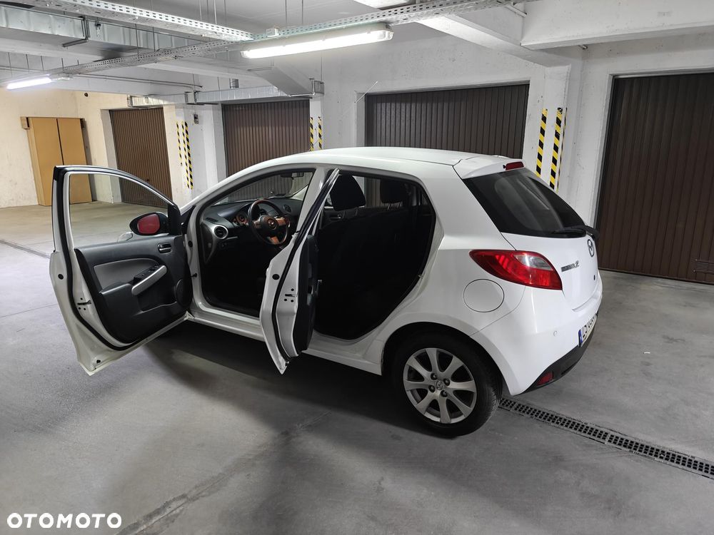 Mazda 2 1.3 Exclusive - 5