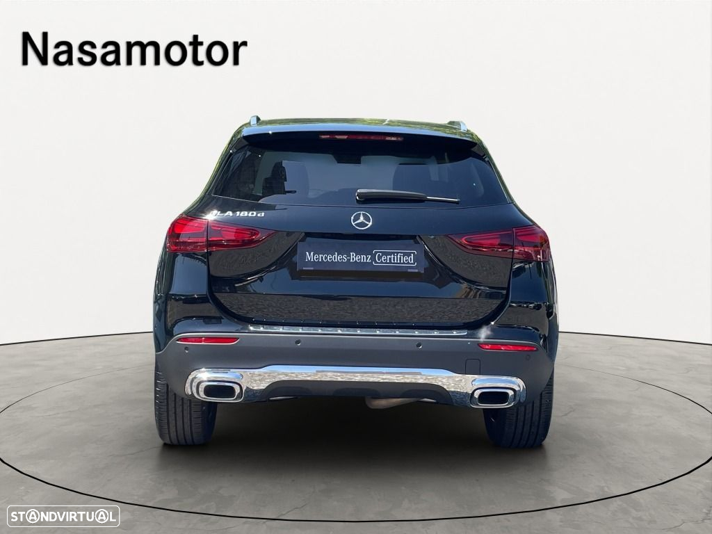 Mercedes-Benz GLA 180 d - 3