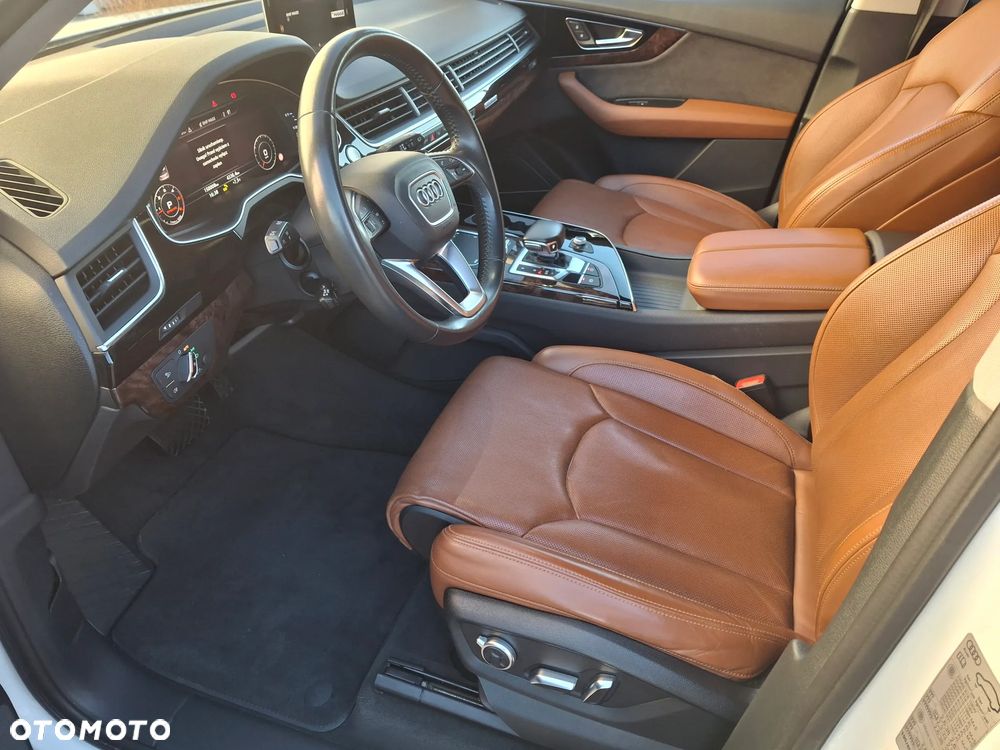 Audi Q7 3.0 TDI ultra Quattro Tiptronic - 7