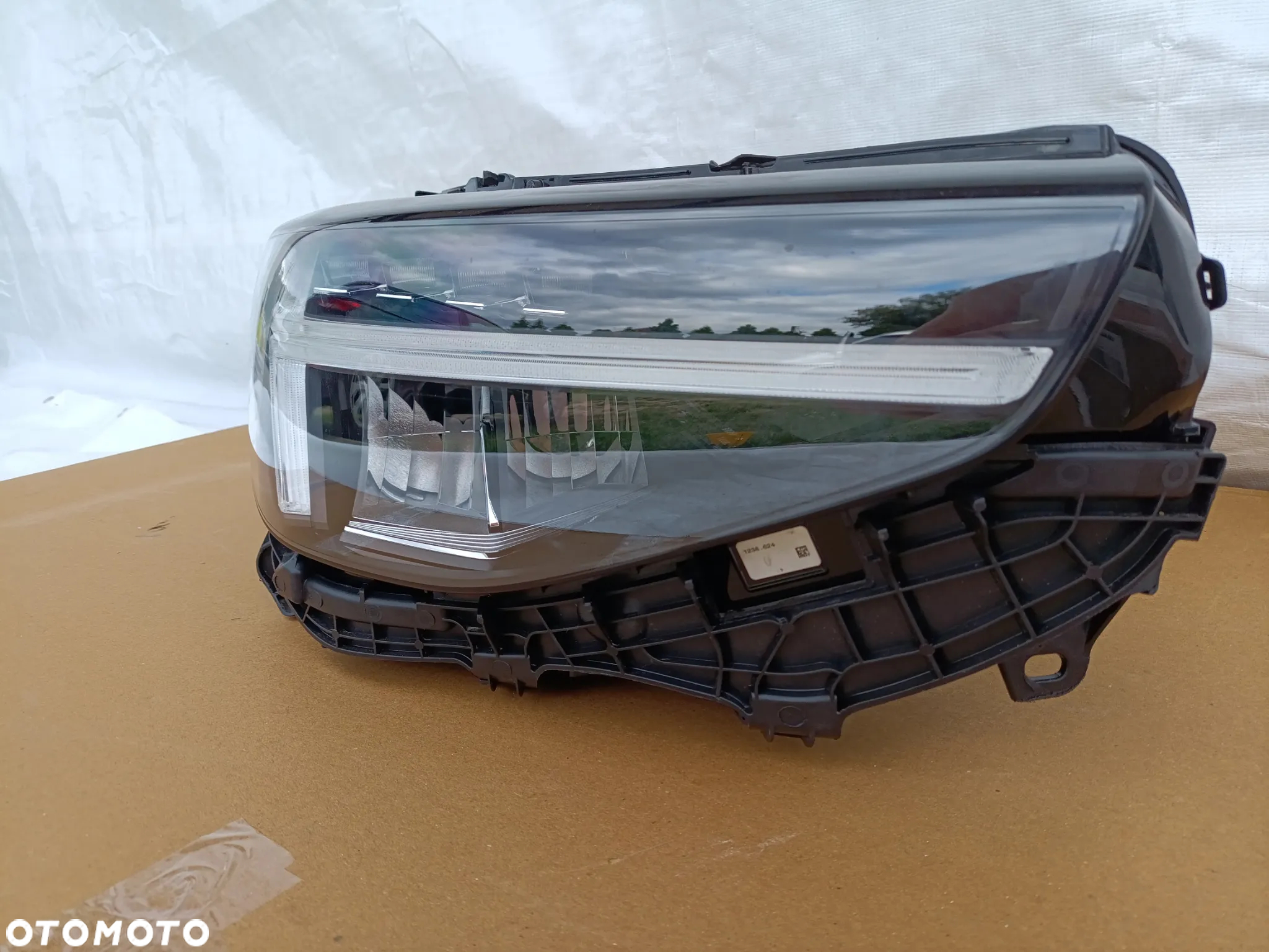 Lampa Reflektor prawa prawy przód Full LED Volvo XC 40  XC40 Lift 32404666 - 2