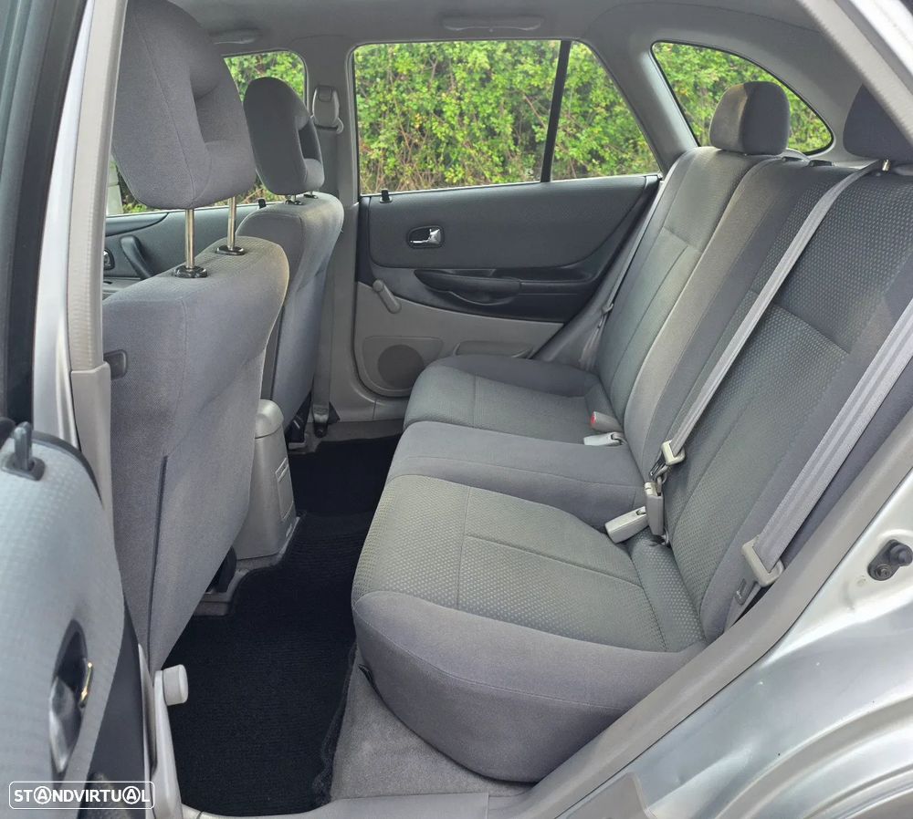 Mazda 323 F 1.3 Comfort AC F/L - 11