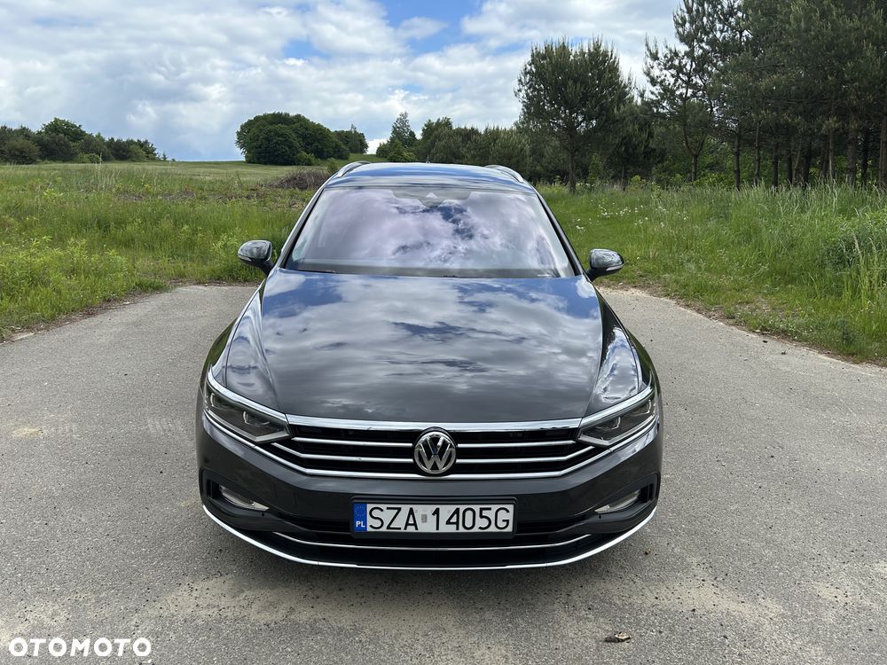 Volkswagen Passat 2.0 TDI SCR DSG Comfortline - 2