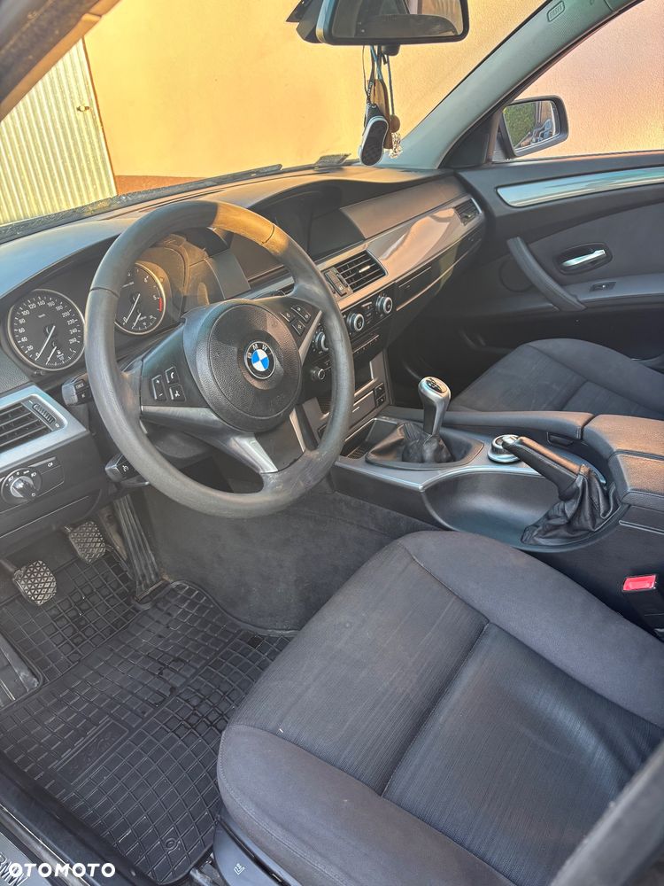 BMW Seria 5 520d - 7