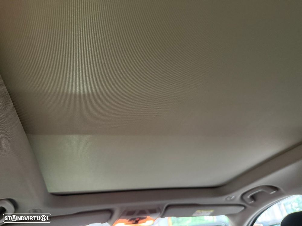 BMW X1 16 d sDrive Advantage - 37