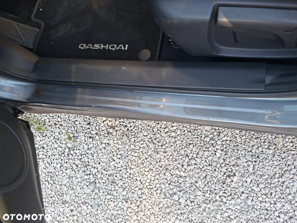 Nissan Qashqai - 10