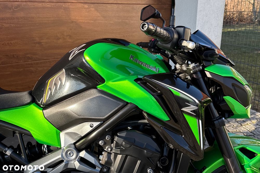 Kawasaki Z 900 - 6