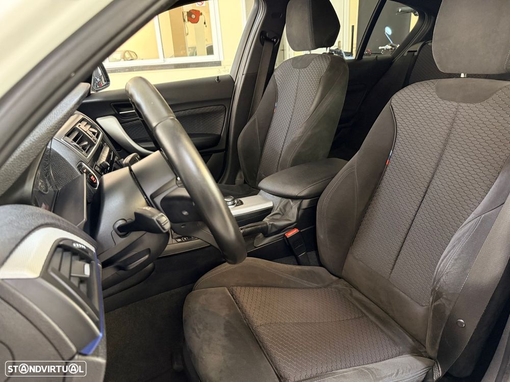 BMW 116 d Pack M - 21
