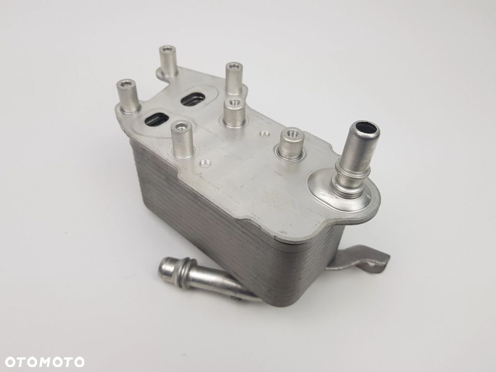 Chłodnica Chłodniczka oleju skrzyni biegów BMW G20 G30 B57 3.0d 8580419 - 6