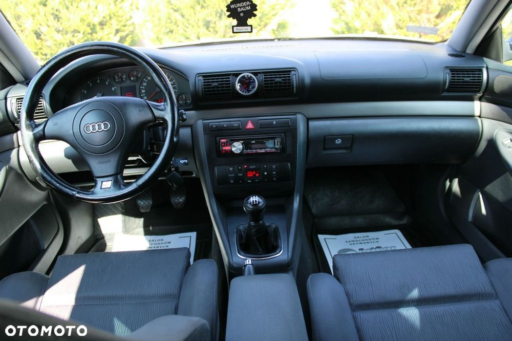 Audi A4 Limousine 1.8T - 23