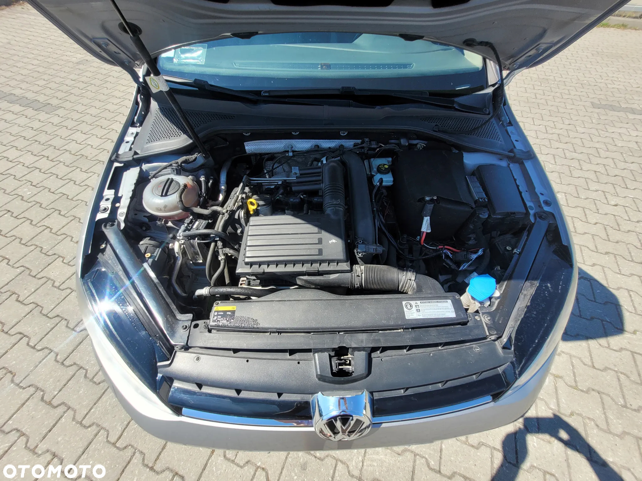 Volkswagen Golf VII 1.4 TSI BMT Highline - 29