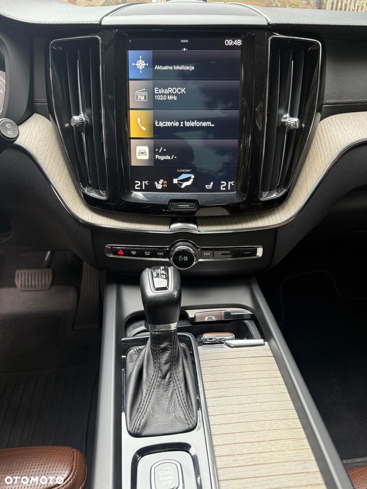 Volvo XC 60 T6 AWD Geartronic Inscription - 8