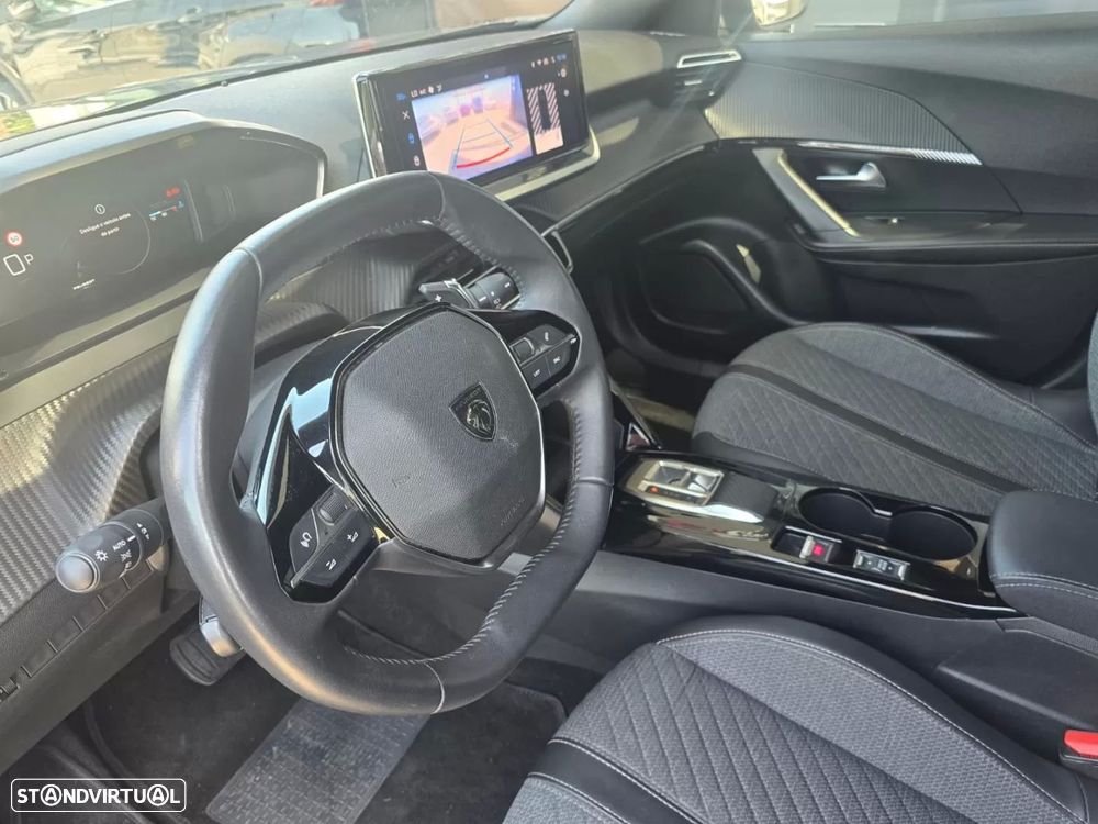 Peugeot 2008 1.5 BlueHDi Allure Pack EAT8 - 10