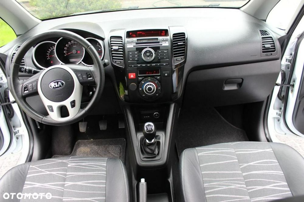 Kia Venga 1.4 S - 25