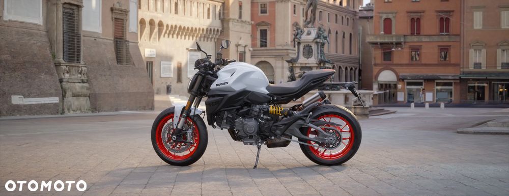 Ducati Monster - 16