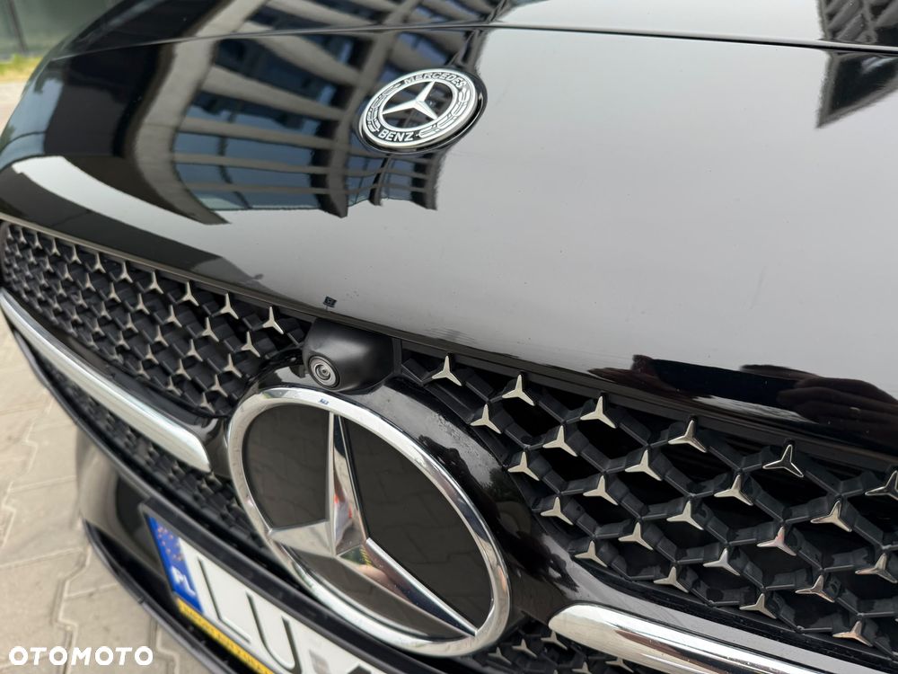 Mercedes-Benz Klasa C 300 4Matic 9G-TRONIC AMG Line - 14