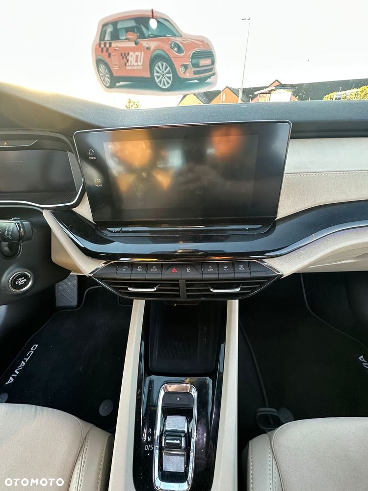 Skoda Octavia 2.0 TDI Style DSG - 21