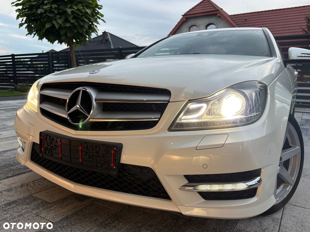 Mercedes-Benz Klasa C 180 (BlueEFFICIENCY) 7G-TRONIC - 34