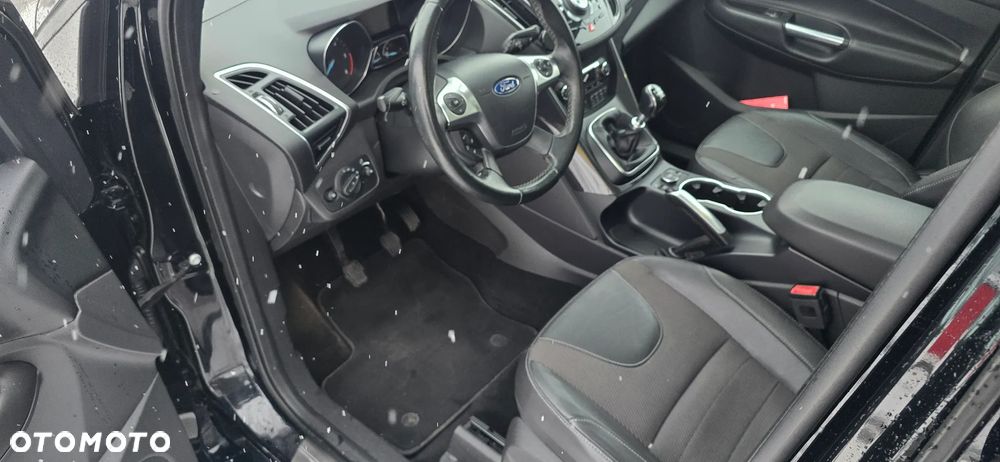 Ford Kuga 2.0 TDCi 4x4 Individual - 13