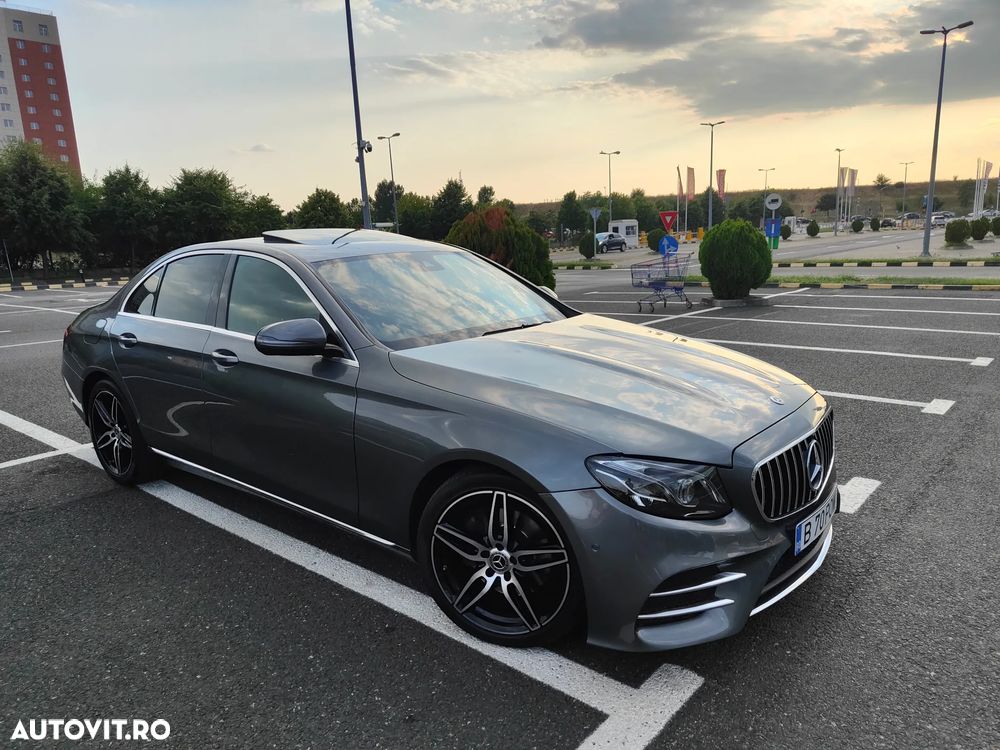 Mercedes-Benz E 220 d 4Matic 9G-TRONIC - 2