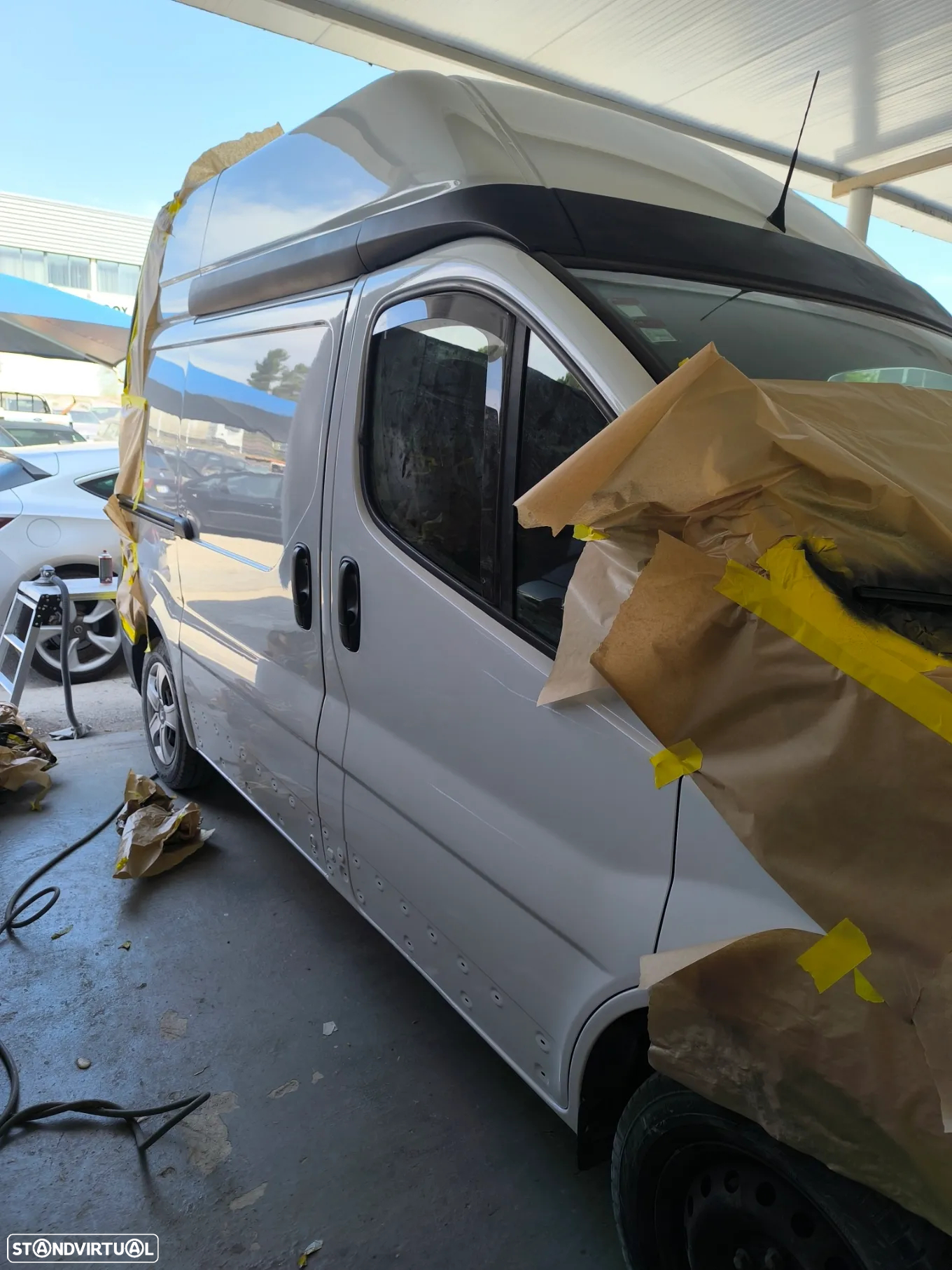 Renault Traffic 115 dci com motor frio - 20