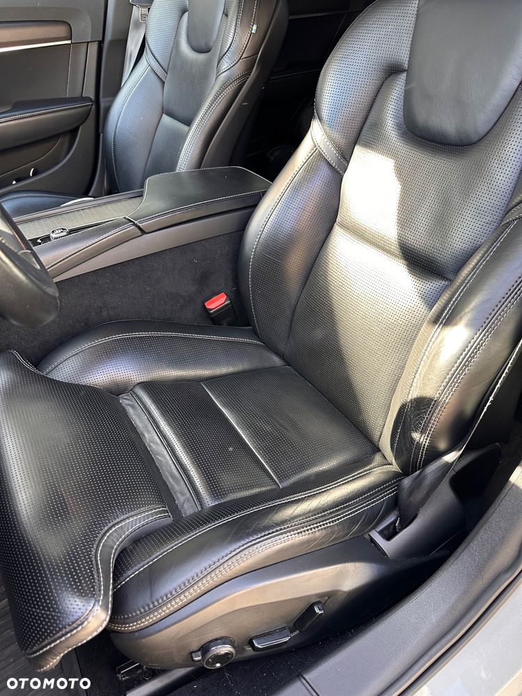 Volvo V90 Cross Country D5 AWD Pro - 12