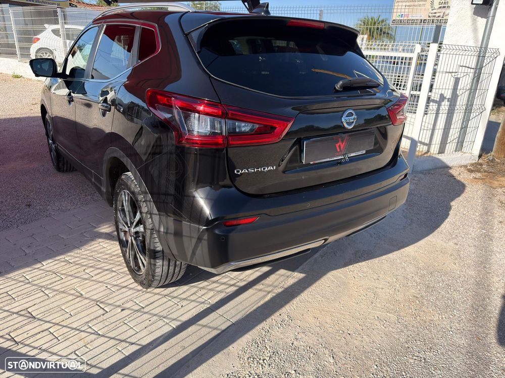Nissan Qashqai 1.5 dCi N-Connecta J18+Led - 10