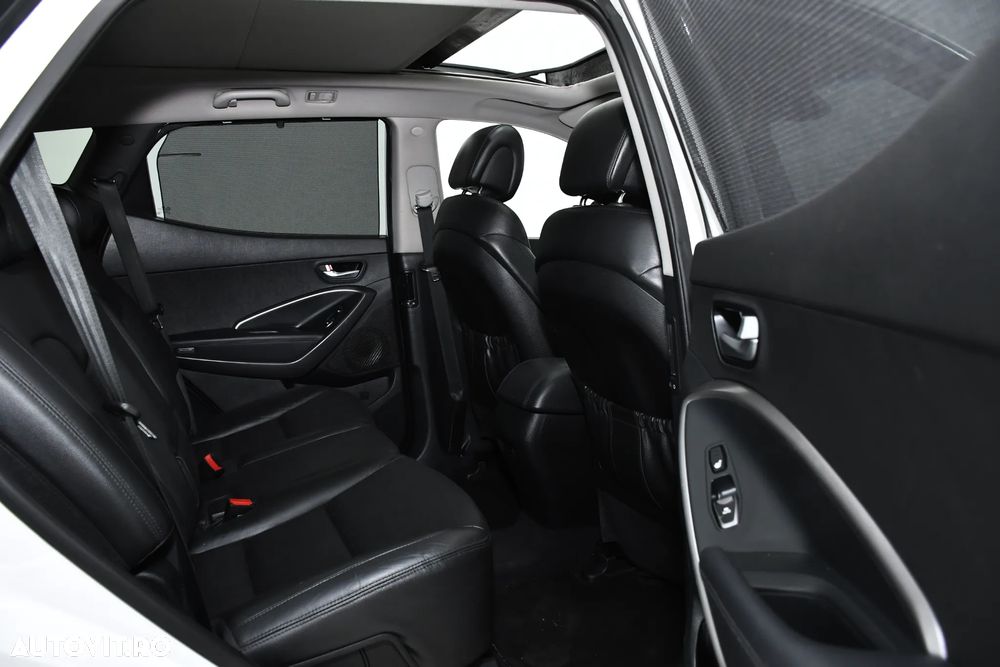 Hyundai Santa Fe 2.2 CRDi 4WD 7 seats Luxury+ - 12