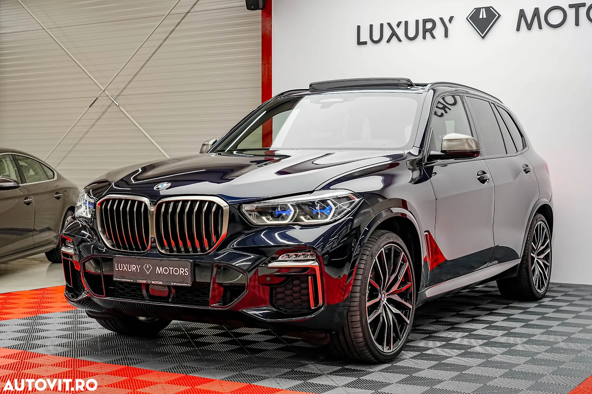 BMW X5 M M50d - 8