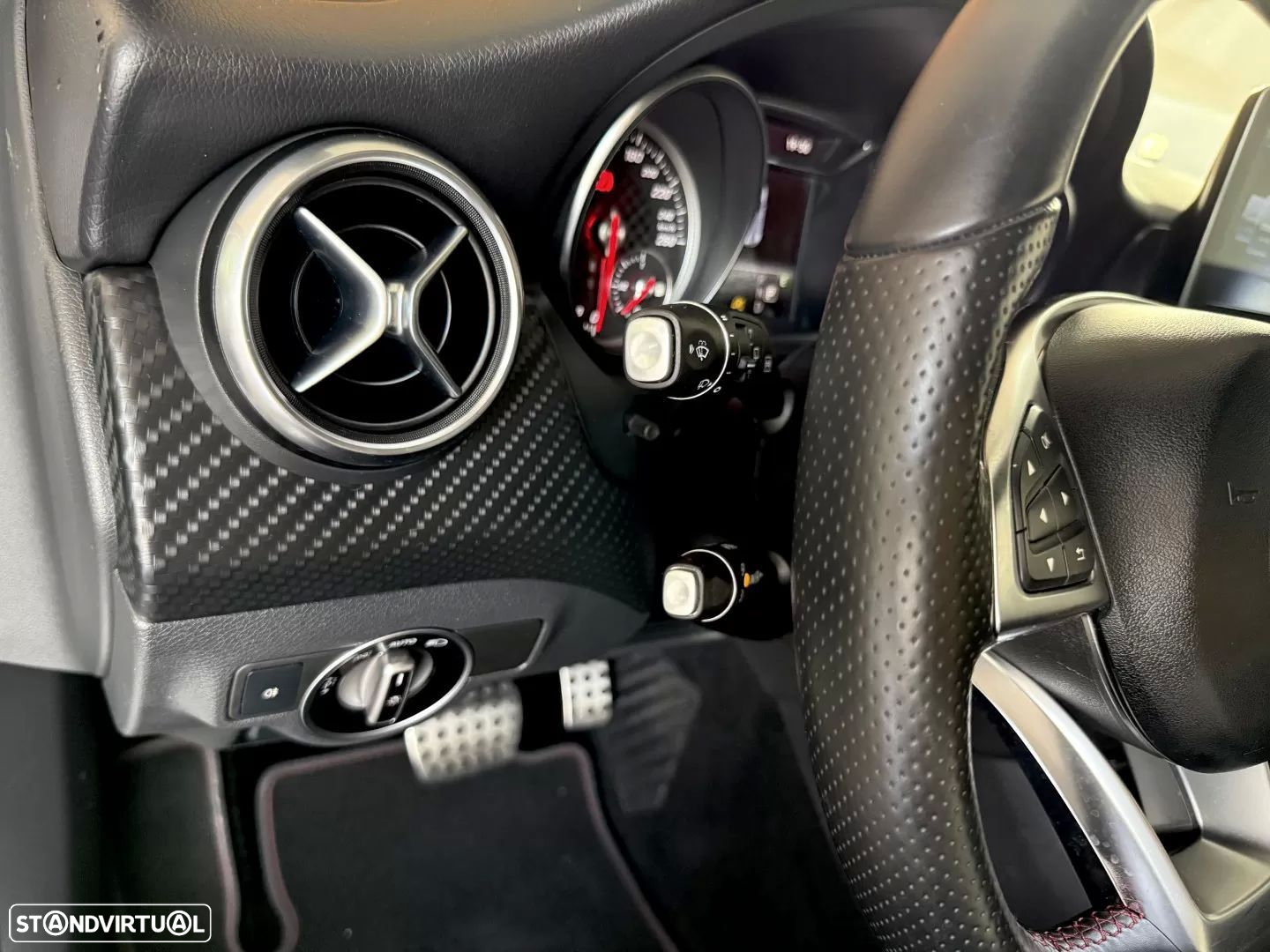 Mercedes-Benz A 180 d AMG Line Aut. - 51