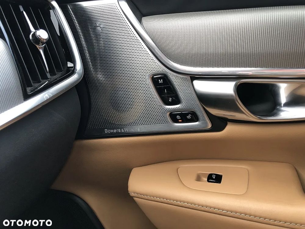 Volvo S90 D5 SCR AWD Inscription - 22