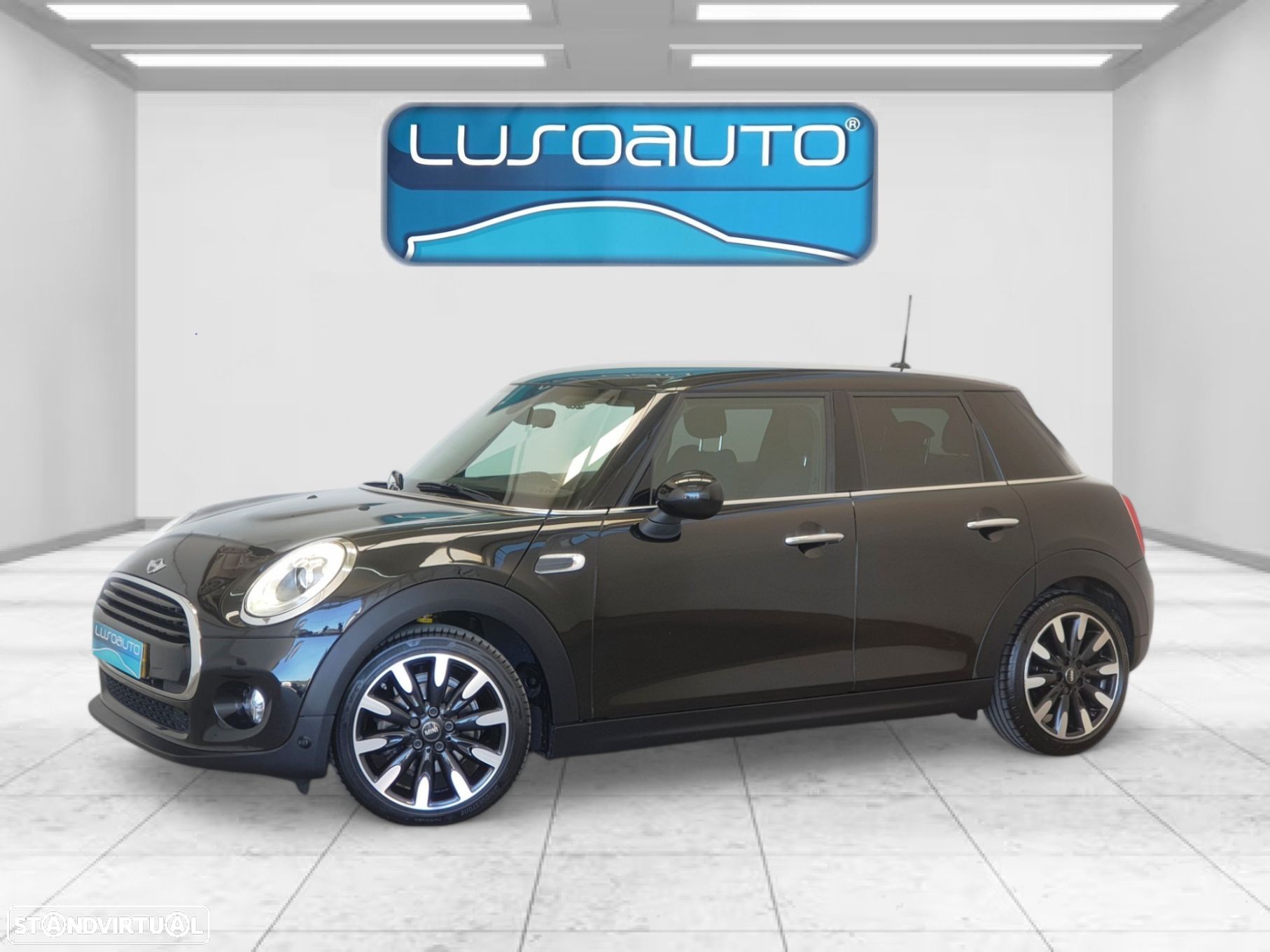 MINI 5 Portas Cooper D - 1