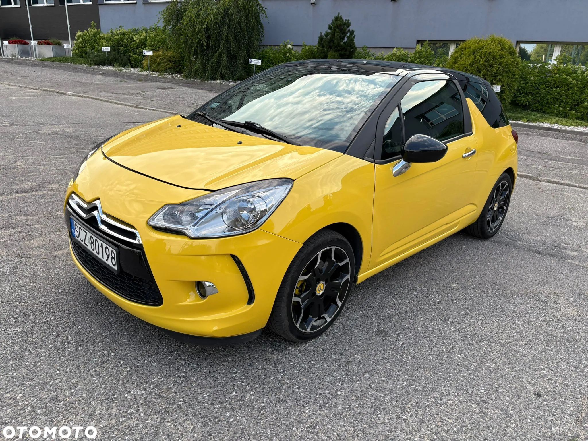 Citroën DS3 1.6 VTi SoChic - 1