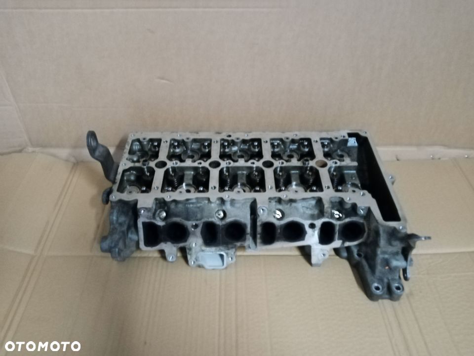 Głowica bmw f10 f20 f25 7810465 e90 e60 2.0d - 1