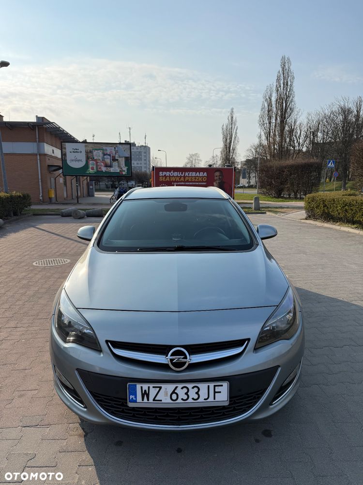 Opel Astra 1.7 CDTI DPF Cosmo - 8