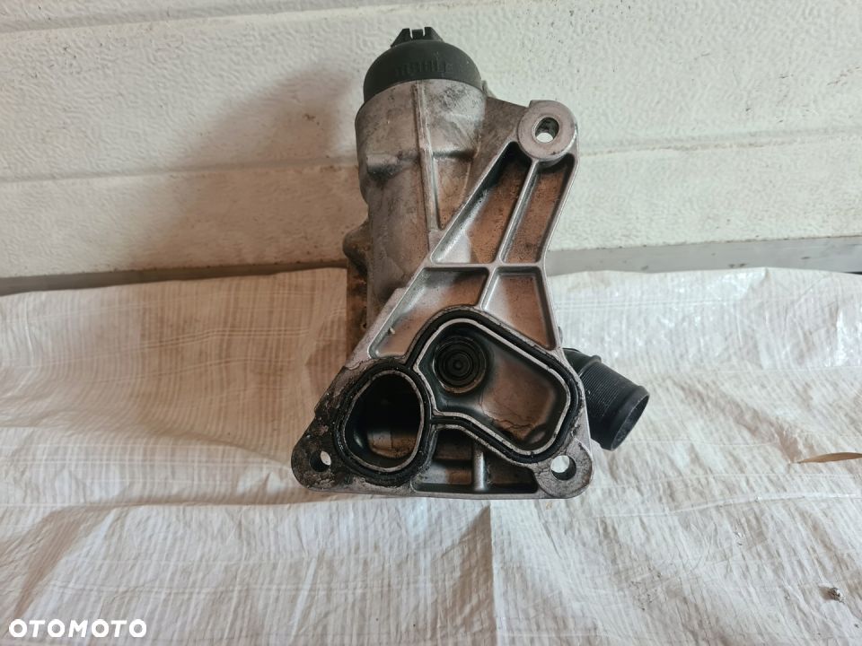 Obudowa filtra oleju Renault Master III biturbo - 4