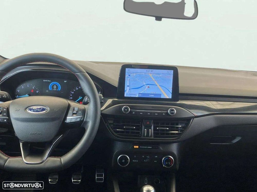 Ford Focus SW 1.0 EcoBoost ST-Line - 10