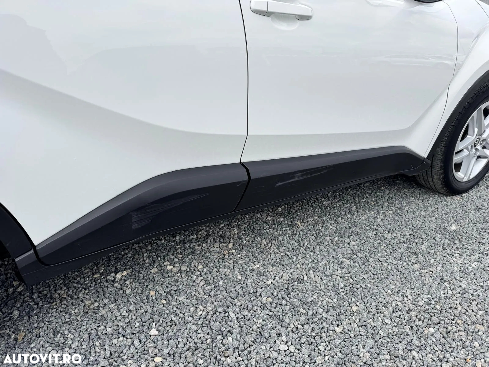 Toyota C-HR 1.8 HSD 122 CP 4x2 CVT Core - 37