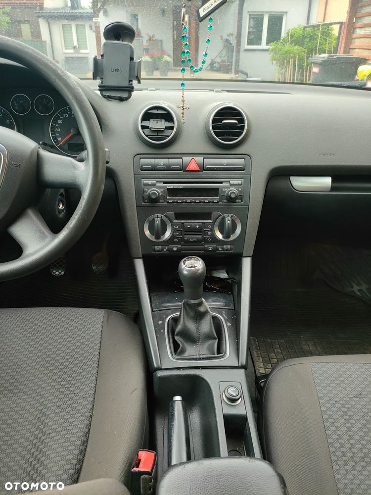 Audi A3 Sportback 1.6 Ambition - 5