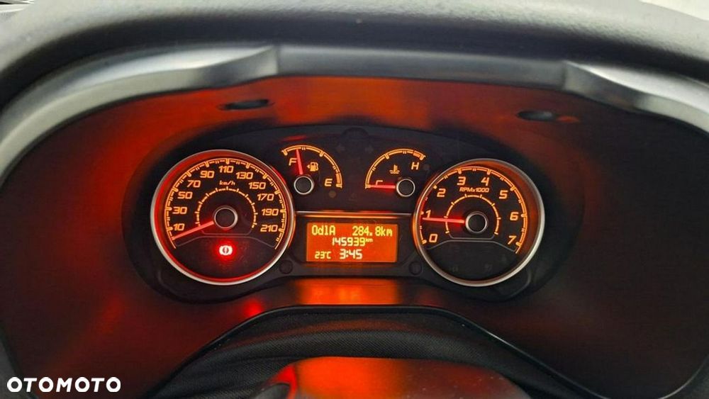 Fiat Doblo - 11
