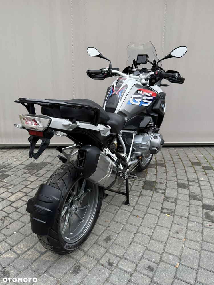 BMW R - 11