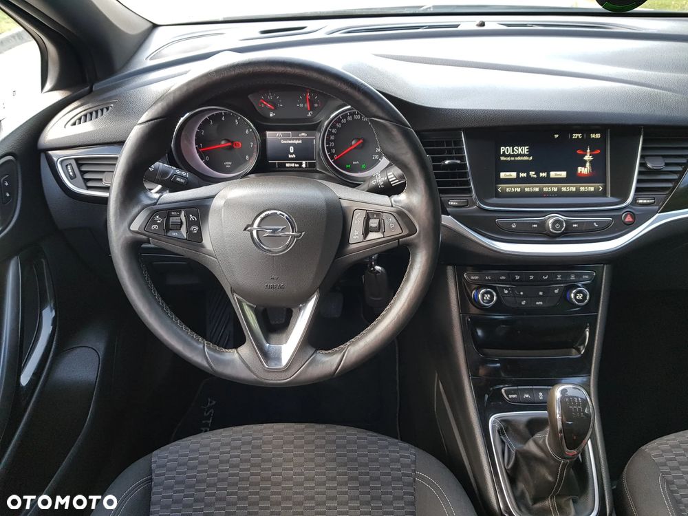 Opel Astra 1.4 Turbo Edition - 27