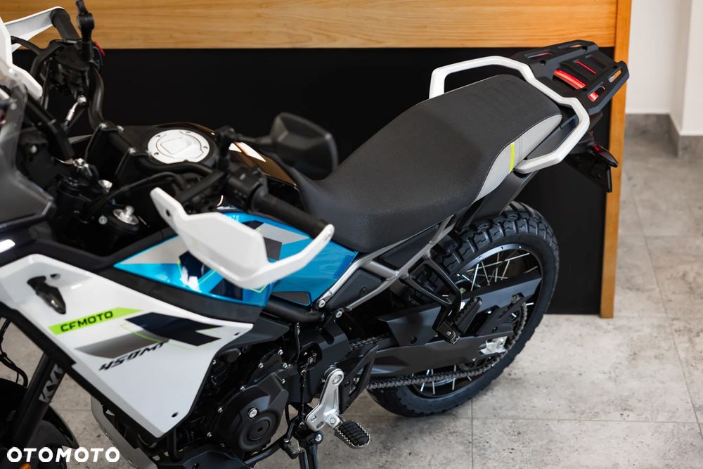 CFMoto MT - 12