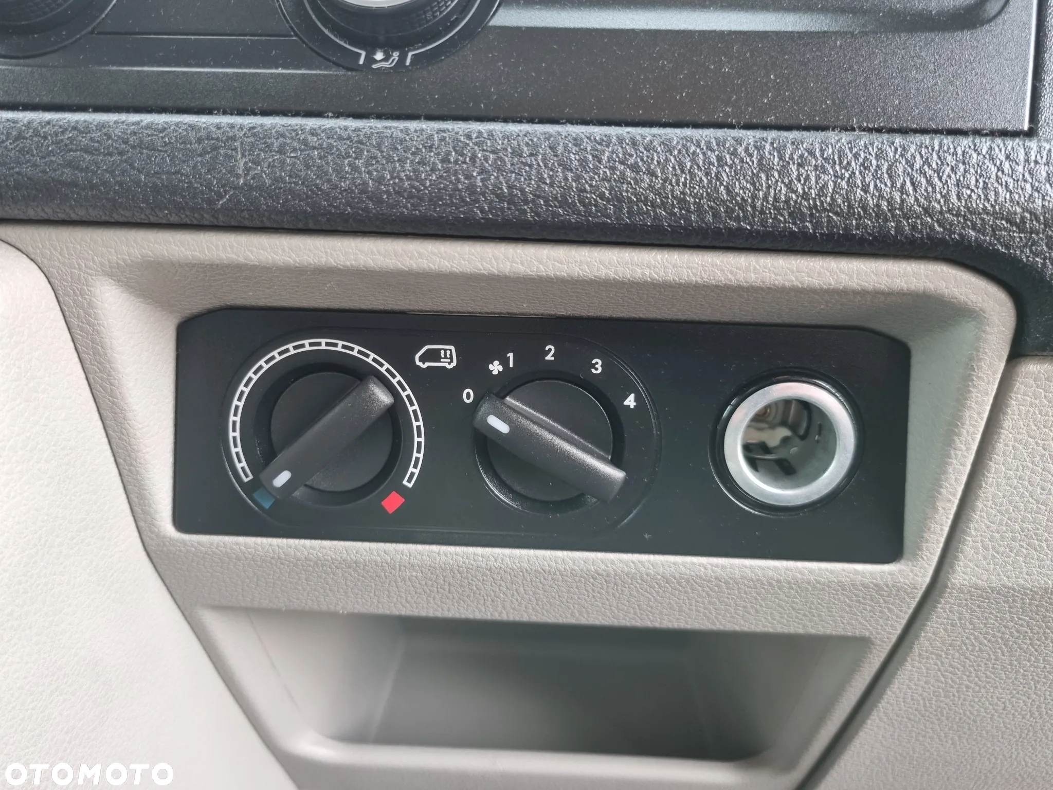Volkswagen Transporter - 19