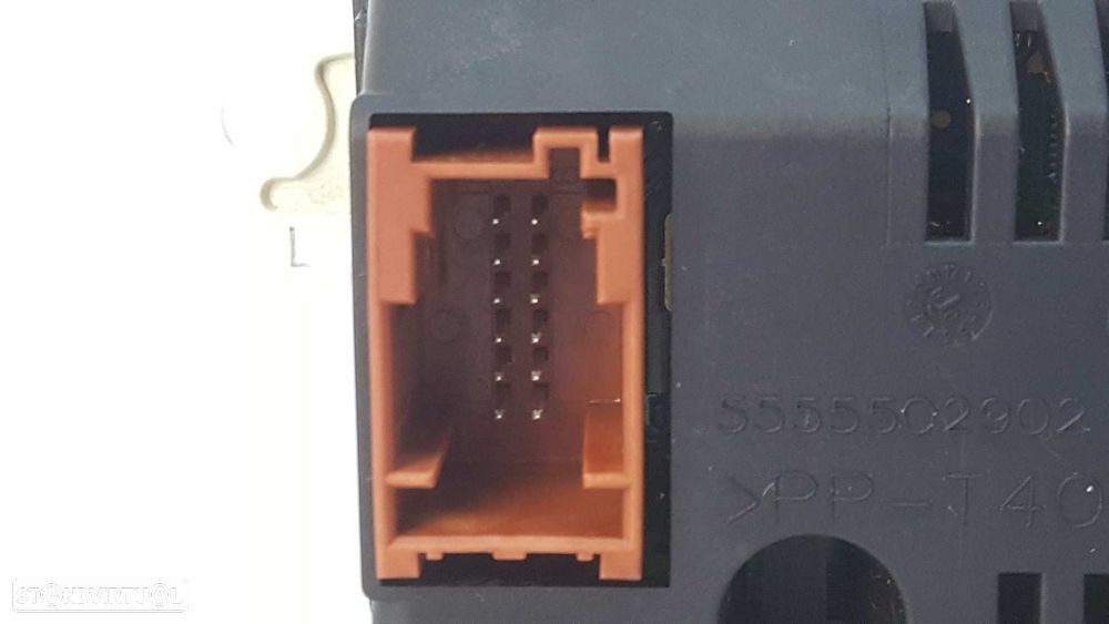 TELA/ECRÃ MULTIFUNÇÕES PEUGEOT PARTNER KOMBI PREMIUM - 4